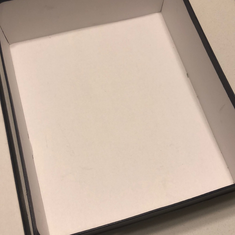 Dior Box - Picture 3 of 11